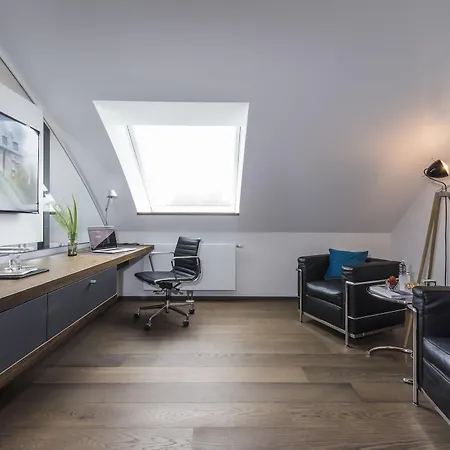 Seehotel * Friedrichshafen